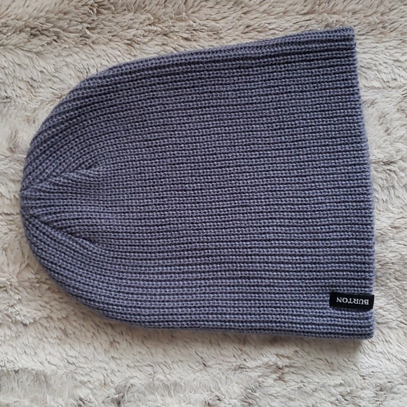 Burton Beanie (cream, lavender, steel blue) - Picture 4 of 5